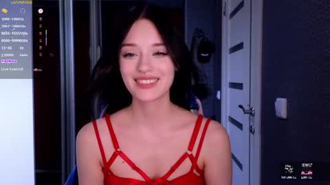 Ella online show from July 28, 3:59 am