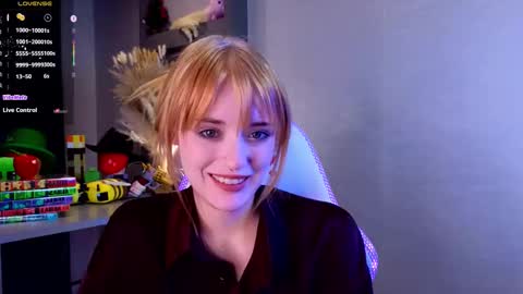 Snapshot of hisoka__akerley chatting on September 11, 4:29 pm Ella online show from September 11, 4:29 pm