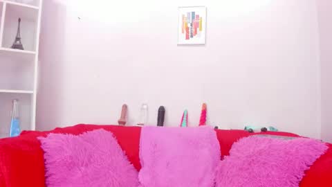 Snapshot of hiyakasudere_ chatting on September 18, 8:40 pm hiyakasudere_ online show from September 18, 8:40 pm
