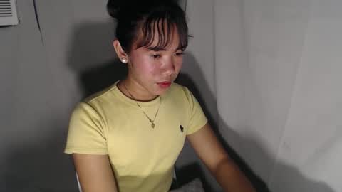 Karrie3 online show from December 5, 4:30 pm