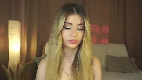 Moni Monica online show from July 13, 8:04 am