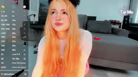 holly online show from February 16, 9:36 pm