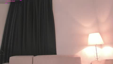holly    online show from May 20, 11:13 pm