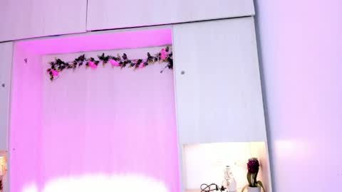 Sofia online show from April 1, 1:52 pm