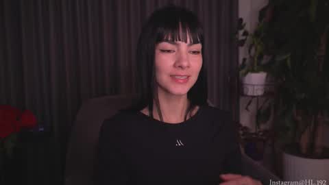 Holly Linder online show from October 23, 2:06 am