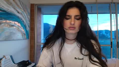 hollyshit_ online show from September 28, 10:59 pm