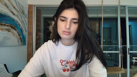 hollyshit_ online show from October 8, 12:04 am