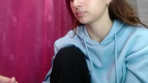 Juli online show from February 28, 4:12 am