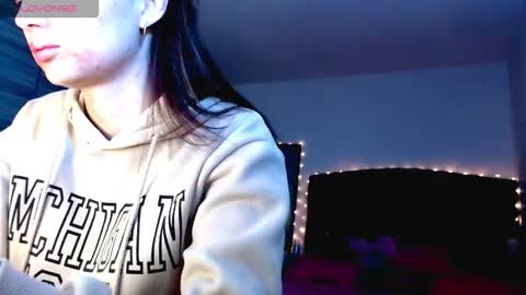 Juli online show from December 16, 4:29 am