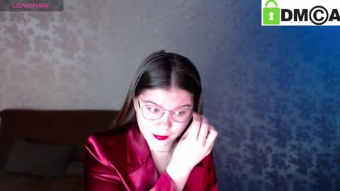 Welcome guys  Pleasure to see you all here  My name is MichaelaTip menu is active Private is open  online show from February 21, 3:01 am