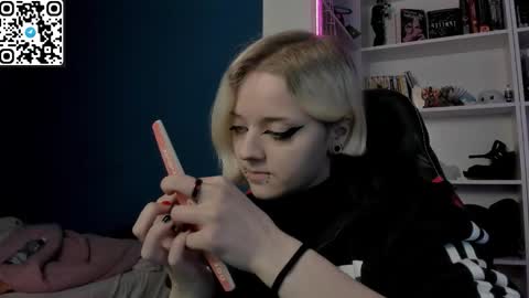 holy_mistresss online show from January 16, 10:55 am