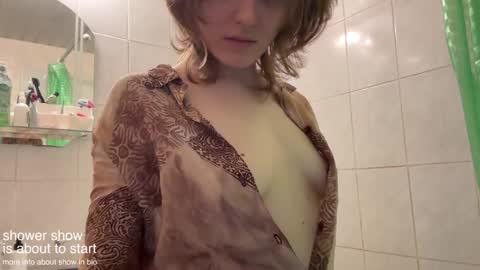 Snapshot of holydori chatting on February 3, 1:51 pm dori not holy get my tg channel with link from description under last photo online show from February 3, 1:51 pm