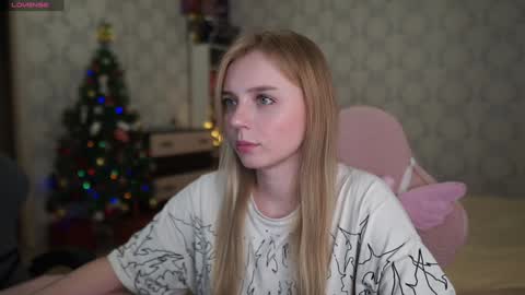 Taiga online show from December 3, 3:33 pm