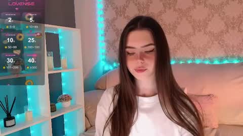 Mia online show from June 11, 3:36 am