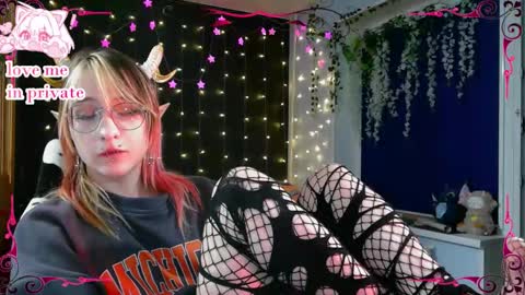 Honelin T-boy a guy with a pussy online show from February 23, 5:56 pm