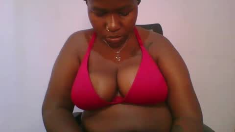 honey_beb online show from October 3, 11:04 am