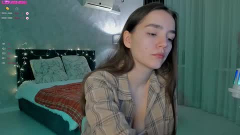 Chantal online show from October 6, 5:29 pm