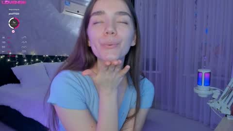 Chantal online show from November 17, 5:57 pm