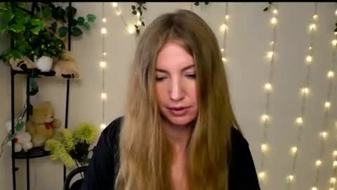 Lily online show from July 14, 10:21 am