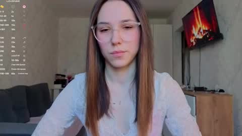 honey_peachy online show from May 8, 7:55 am