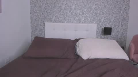 honey_sweet777 online show from February 7, 8:56 pm