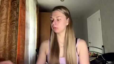 Klara online show from June 15, 10:26 am