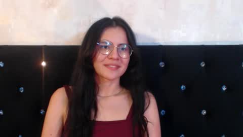 Emily online show from December 20, 7:18 pm