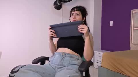 honeydesiree online show from January 14, 3:11 am