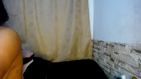 honeypussy3021 online show from July 8, 9:11 am