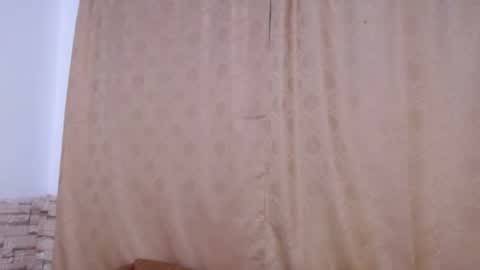 honeypussy3021 online show from June 25, 10:30 am