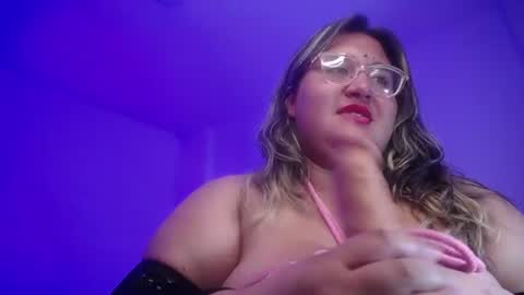 Honney online show from July 25, 4:19 am