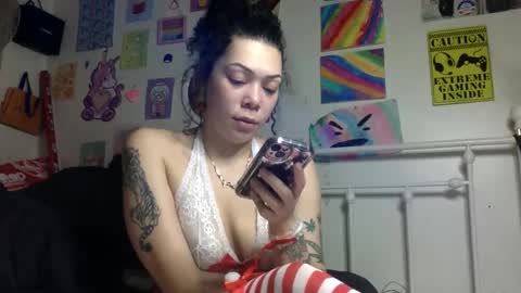 Ruby Sparks online show from December 23, 5:22 am