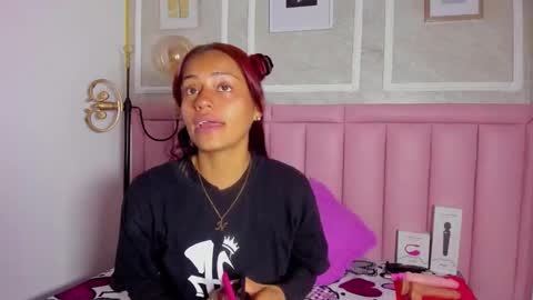 holly online show from January 16, 9:11 pm