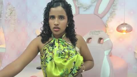 Horny Curls  online show from June 4, 3:55 am