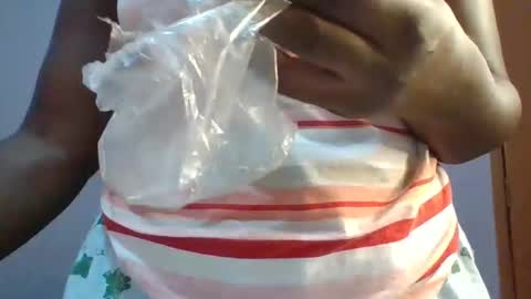 phanice online show from April 10, 9:37 am