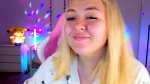 Snapshot of hornycakee chatting on September 12, 9:29 am HornyCakee online show from September 12, 9:29 am