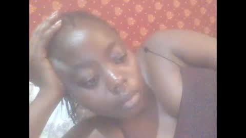 hornygal001 online show from March 6, 5:24 am