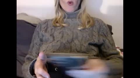 Hornyssima online show from February 8, 6:22 pm