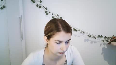 NINA online show from February 19, 7:41 am