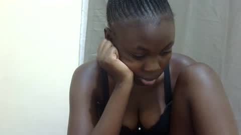 hot_melanie1 online show from May 11, 5:43 pm