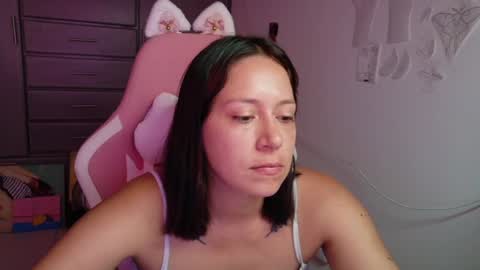 Mia online show from July 28, 3:21 pm