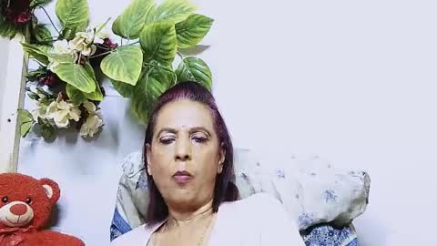hot queen online show from July 9, 8:22 pm