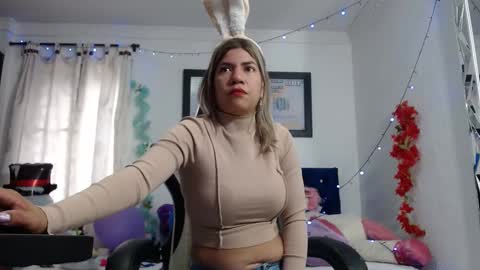 hot sexy bunny online show from January 16, 12:42 pm
