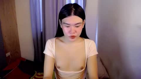 Snapshot of hotbunnyrainx chatting on October 20, 2:36 am rain online show from October 20, 2:36 am