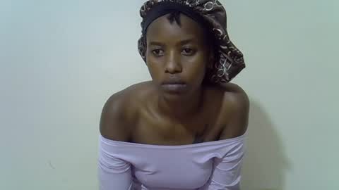 hotcatty01 online show from July 28, 7:50 pm