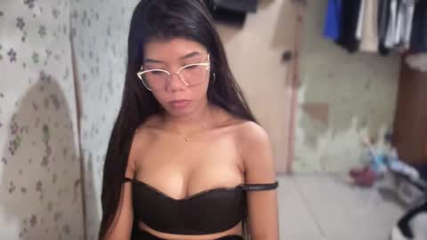 hotestpinayxxx online show from April 9, 6:19 am