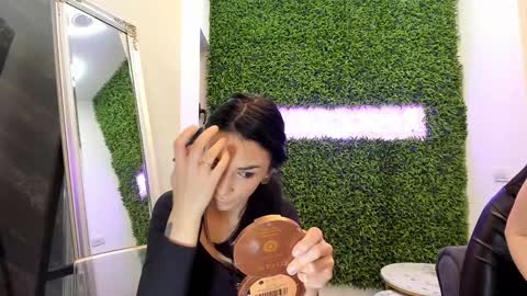 hotfallingdevil online show from January 30, 5:09 am