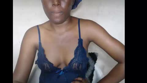 hotjessie0 online show from October 25, 8:22 am