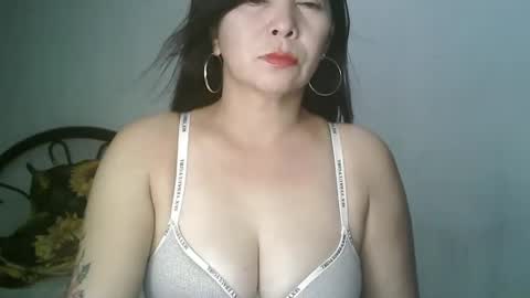 hotmamajen4u online show from June 7, 10:05 pm