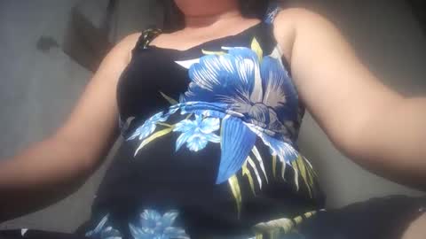 hotmatureladyxxx online show from February 22, 6:37 pm